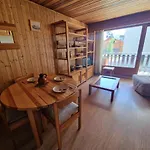 4 Pers Au Pied Des Pistes Avec Balcon Sud - Fr-1-516-208
