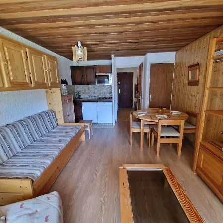 4 Pers Au Pied Des Pistes Avec Balcon Sud - Fr-1-516-208 アパート レ・デュー・アルプ
