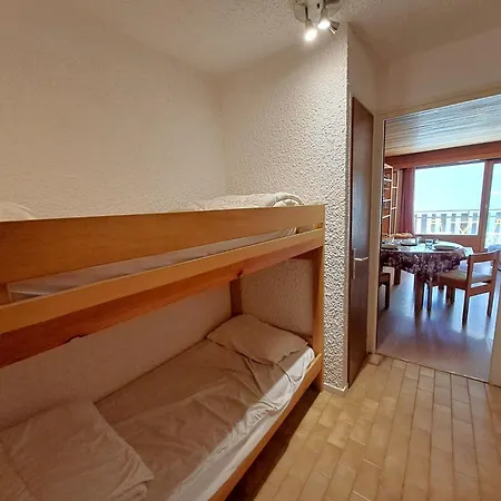 4 Pers Au Pied Des Pistes Avec Balcon Sud - Fr-1-516-208 *